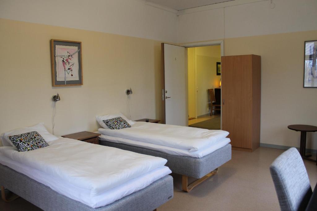 Stationshusets Hotell Och Cafe Köping Extérieur photo