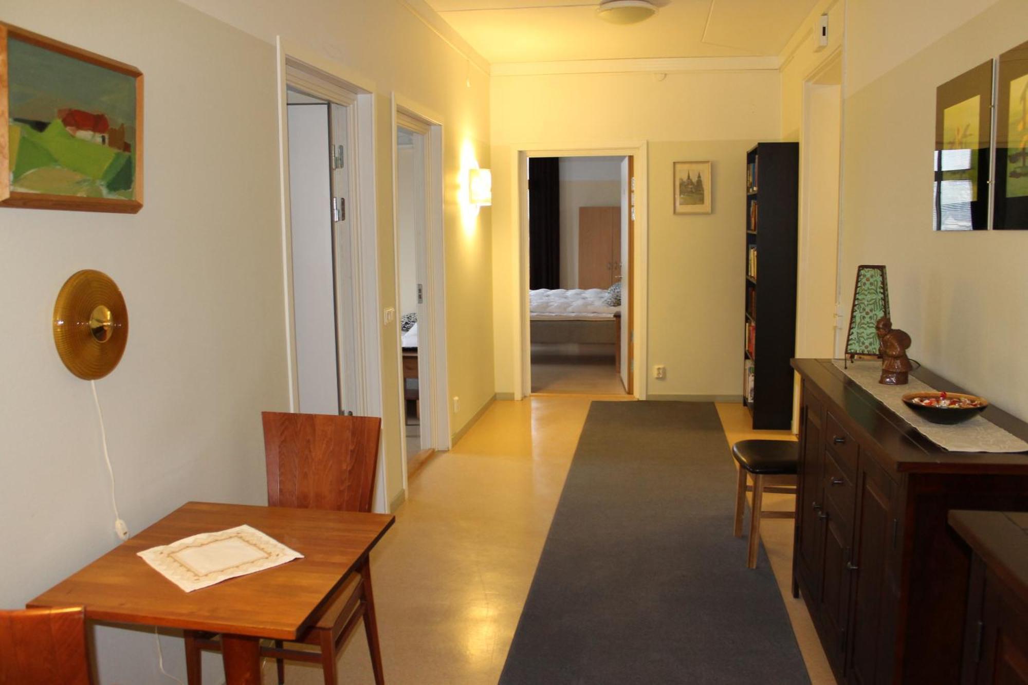 Stationshusets Hotell Och Cafe Köping Extérieur photo