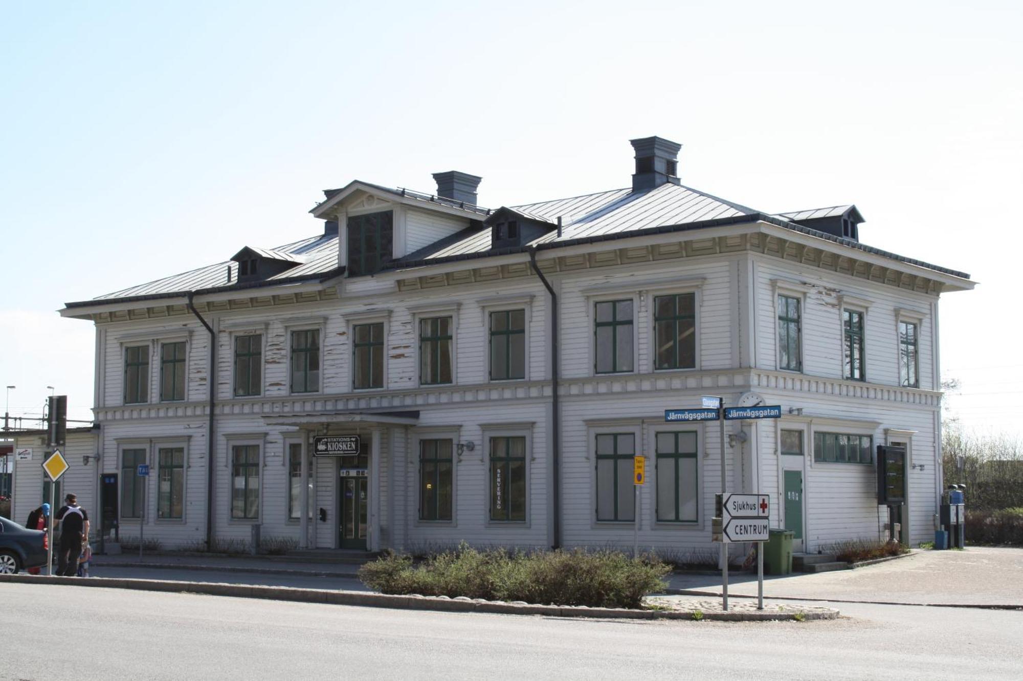 Stationshusets Hotell Och Cafe Köping Extérieur photo
