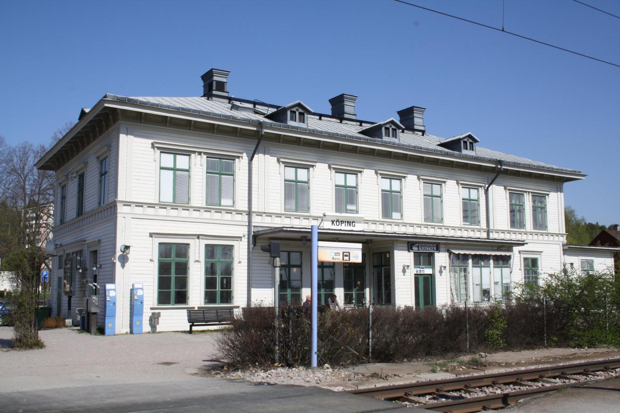 Stationshusets Hotell Och Cafe Köping Extérieur photo